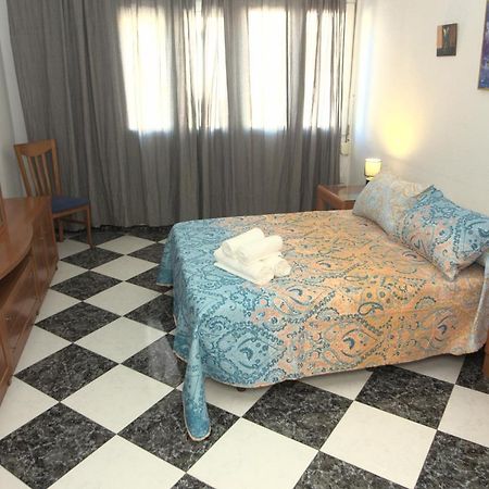 Habitacion En El Corazon Del Centro De Málaga Kültér fotó