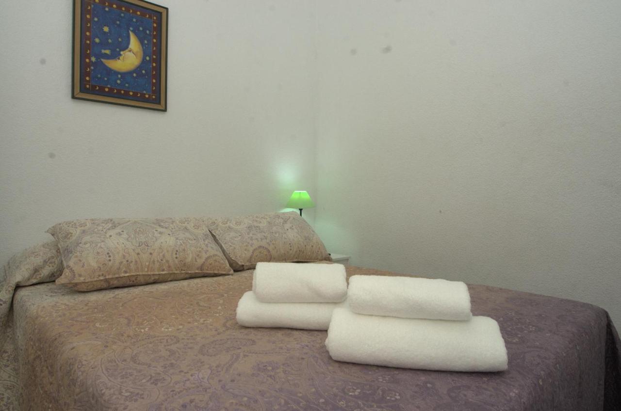 Habitacion En El Corazon Del Centro De Málaga Kültér fotó