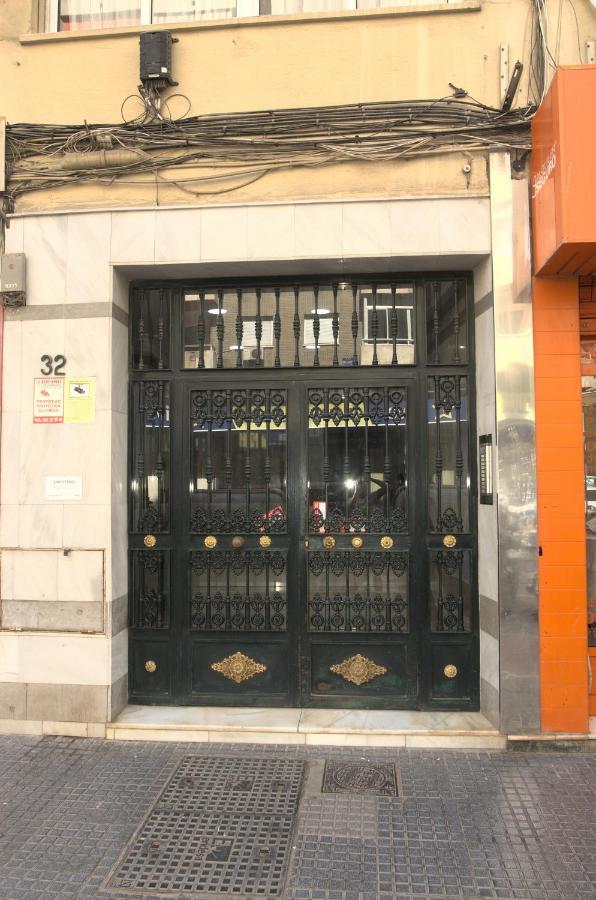 Habitacion En El Corazon Del Centro De Málaga Kültér fotó