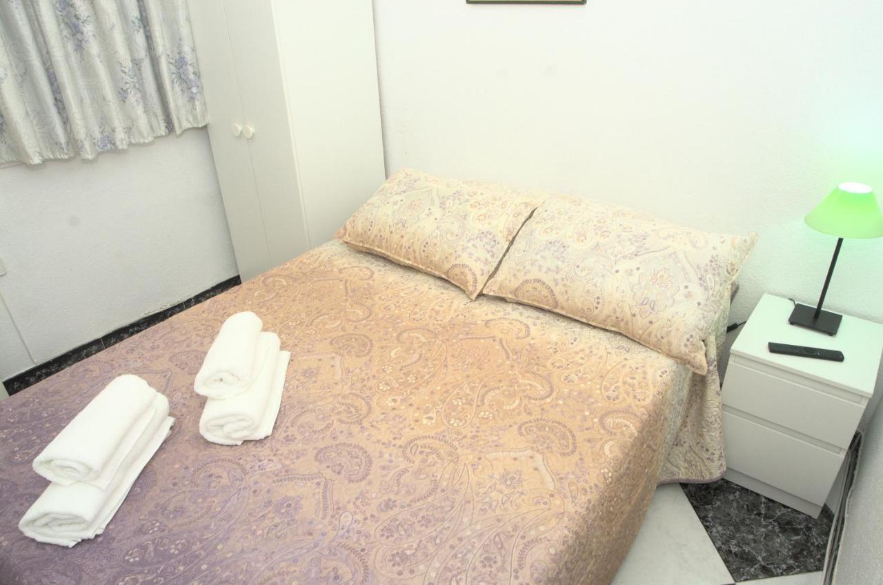 Habitacion En El Corazon Del Centro De Málaga Kültér fotó