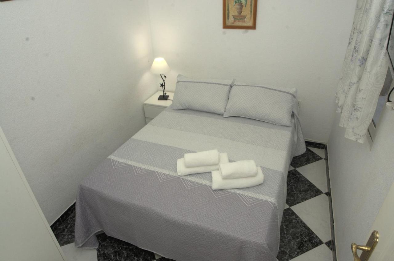 Habitacion En El Corazon Del Centro De Málaga Kültér fotó